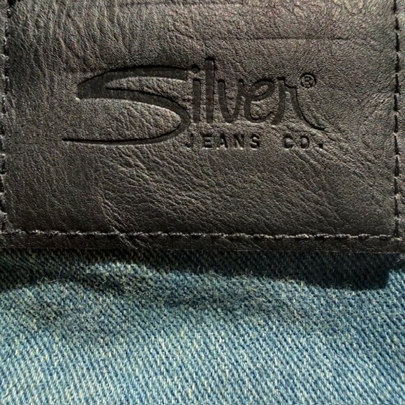 ✨ SILVER👖JEANS CO. “Tammy” Slim Bootcut Jeans — Size 10 ✨ - Picture 14 of 16